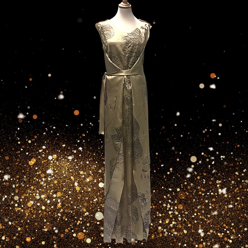 Goldenes Kleid 06